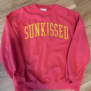 “SUNKISSED” Graphic Sweatshirt – Size Large – Cozy & Lightweight